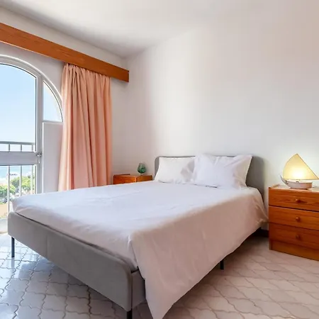 Appartement Typical T2 In W/ Balcony By Lovelystay Albufeira