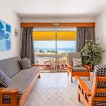 Typical T2 In W/ Balcony By Lovelystay Albufeira