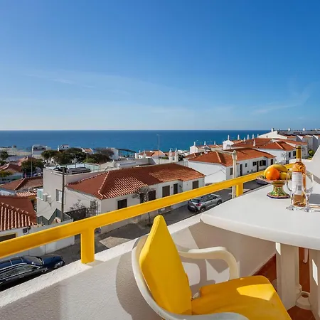 Apartmán Typical T2 In W/ Balcony By Lovelystay *