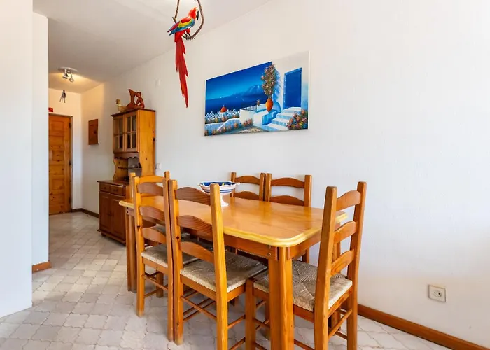 アパート Typical T2 In W/ Balcony By Lovelystay アルブフェイラ