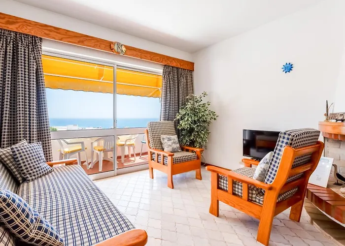 Typical T2 In W/ Balcony By Lovelystay アパート *