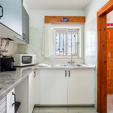 Typical T2 In W/ Balcony By Lovelystay דירה *